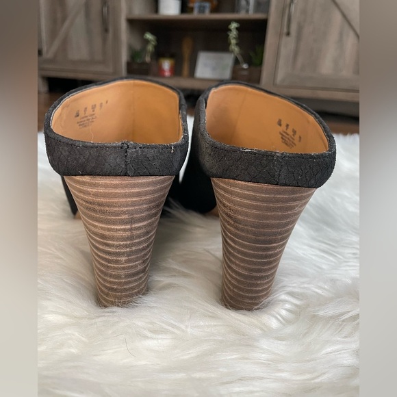 Franco Sarto | Size 10 Black Snake Embossed Suede Firefly Peep-Toe Mule Heels - Picture 6 of 15